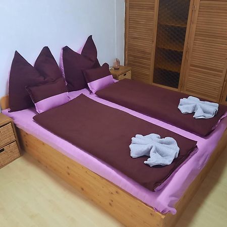 Galeria Vendeghaz Apartamento Hajdúszoboszló Exterior foto