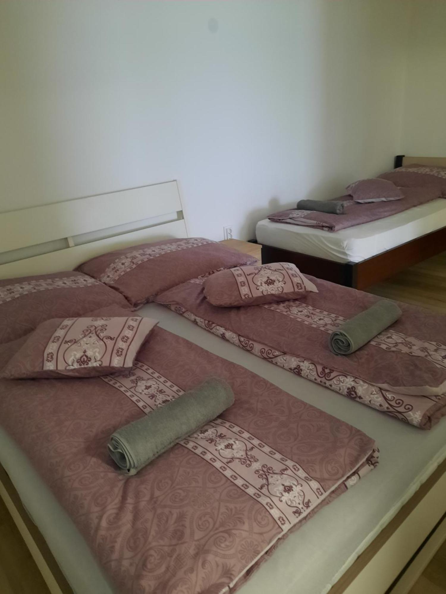 Galeria Vendeghaz Apartamento Hajdúszoboszló Exterior foto